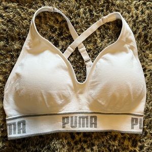 New without tags Puma SportsBra
